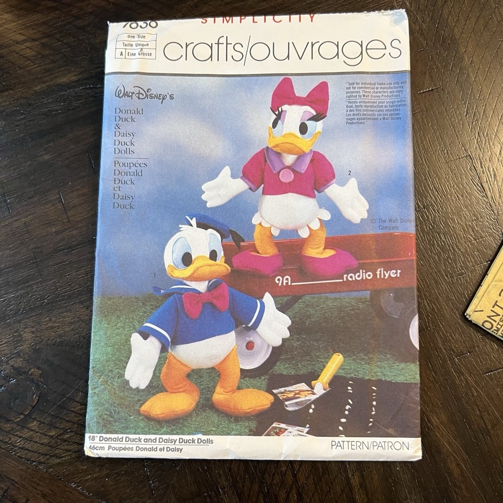 Vintage 1986 Simplicity 7636 Disney Donald Daisy Duck Uncut Doll Sewing Pattern
